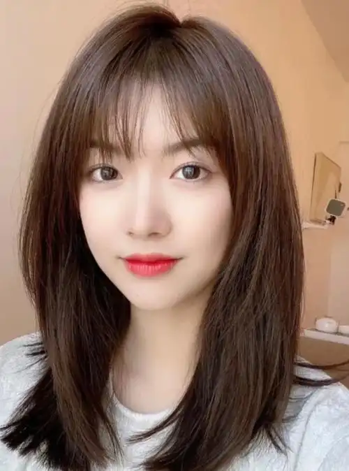 最好看的锁骨发直发,锁骨怎么发怎么剪才更显气质呢?