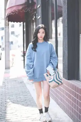 孙芮——长相温婉大气的长腿搞笑姐姐