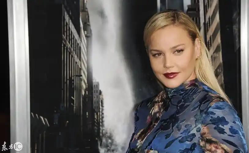 美国,洛杉矶,电影《星球风暴》的主演演员艾比·考尼什出席一部影片