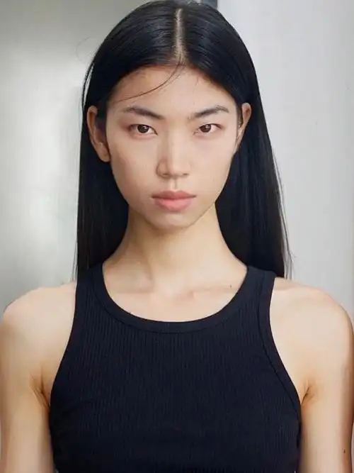 素颜模卡  #手机摄影  #snap  #摄影师  #模特日常  #素颜卡