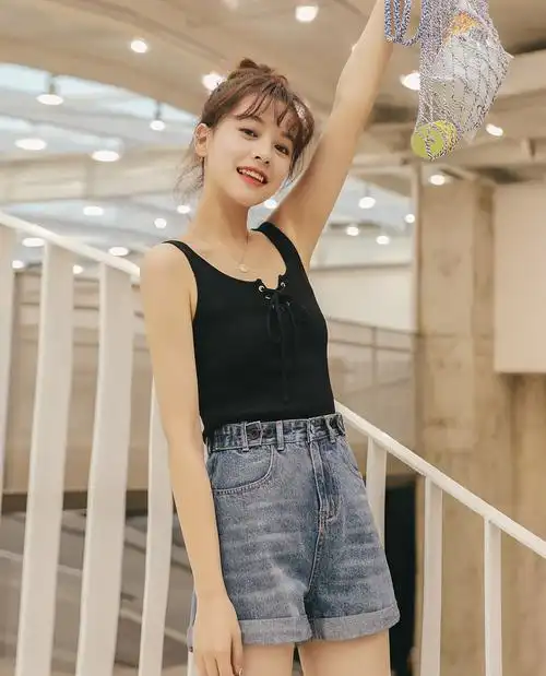 韩版短裤夏季2019新款百搭显瘦宽松高腰休闲春款女薄款牛仔裤