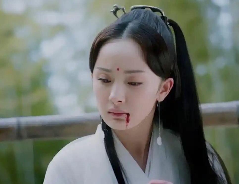 古装女神的吐血合集,你被哪一张惊艳到了?