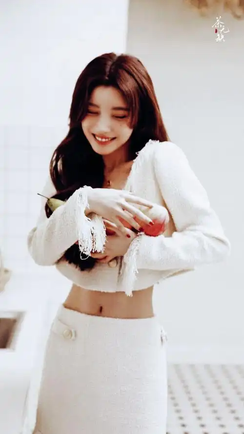 戴燕妮冬日暖阳胶片写真