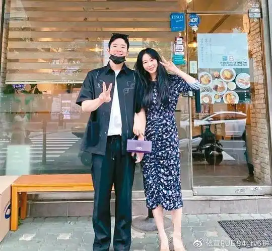 韩艺瑟嫩男友遭爆是特殊工作者 经纪公司否认