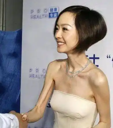 原创盘点娱乐圈骨瘦如柴的女明星瘦得像纸片人这样的美宁可不要