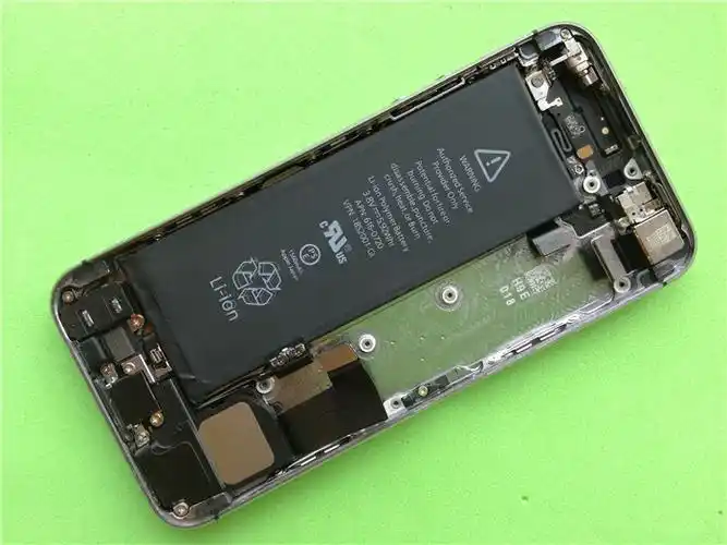 苹果5s换个电池 怎么旁边音量键和静音键都失灵了 开关键和home键都好