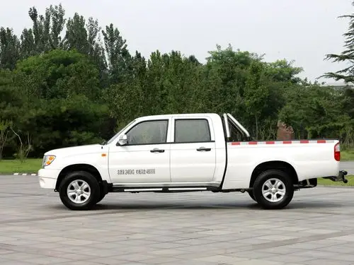 【图】2015款中兴小老虎实拍图_网易汽车