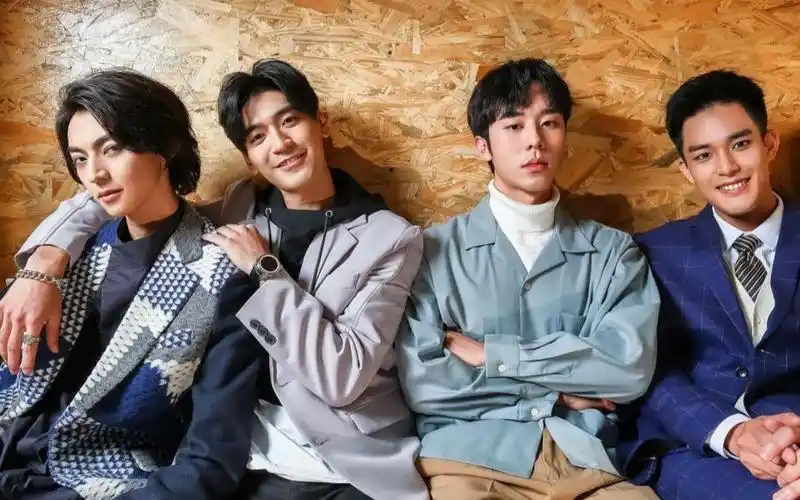 推剧《history4-近距离爱上你》