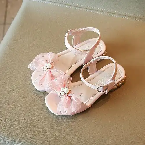 凉鞋女童2022年夏季新款中大沙滩软皮皮软女童公主时尚休闲沙滩鞋