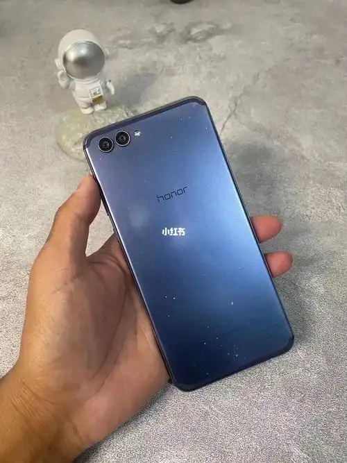 华为荣耀v10 6 128g 成色如图 指纹77面部识别 纯原无拆无修 无问题