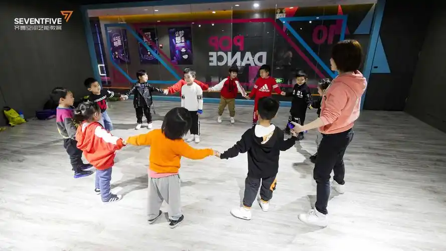 齐舞空间艺能教育ceo陈焯:湖南卫视22年御用品牌,不靠运气靠实力