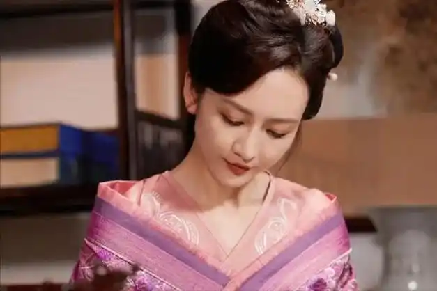 藏不住了40岁王鸥被扒得赤条条调戏人夫当小三人品堪忧