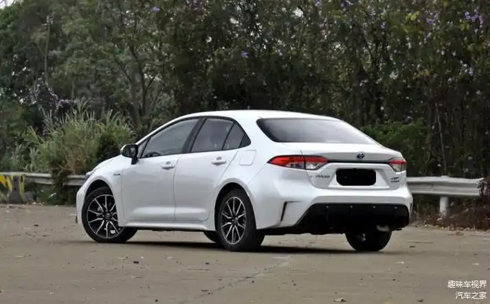 丰田雷凌迎来全新换代配置升级更豪华综合油耗不到6l