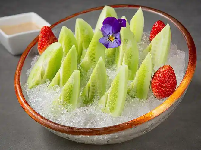 友豪锦江新菜品随我一起将夏天吃进肚子里