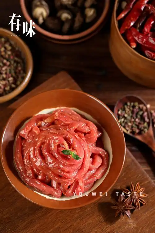 筷子牛肉有味摄影