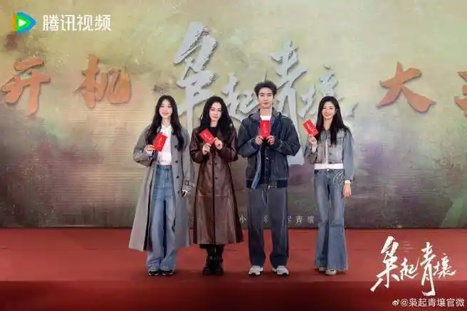 迪丽热巴新剧开机晒美照嘟嘴卖萌甜如少女和黄景瑜再传绯闻