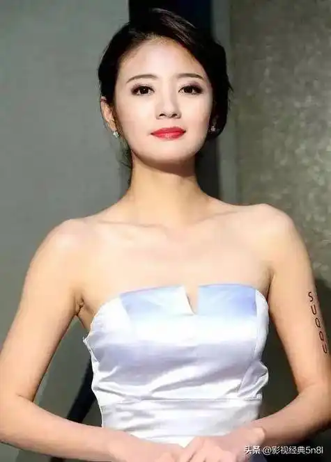 "安以轩:从演员到企业家的华丽转身"_台湾_剧中_获得了