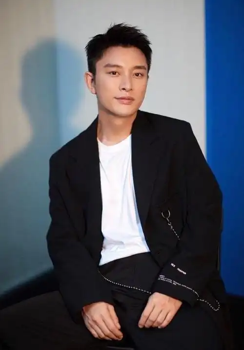 原创贾乃亮坚持"暖冬行动"四年,塑造正面形象力推新剧《特警队》