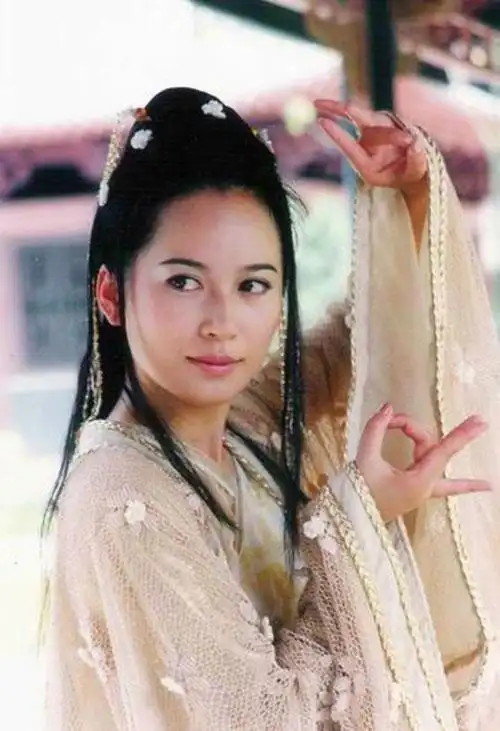 专访"惊鸿仙子"俞飞鸿:打开她的六种美丽表达方式