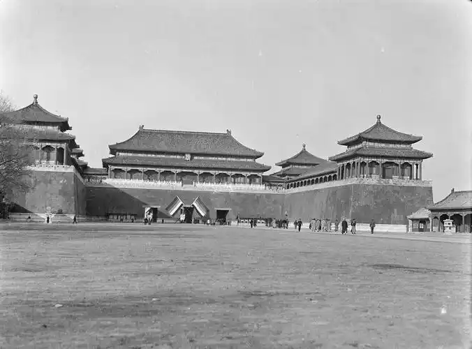 一百年前紫禁城的真实面貌,皇家威仪尽失