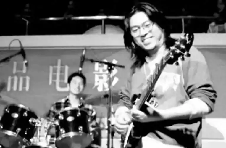 回顾被骂到退网的高晓松已经走上了一条不归路