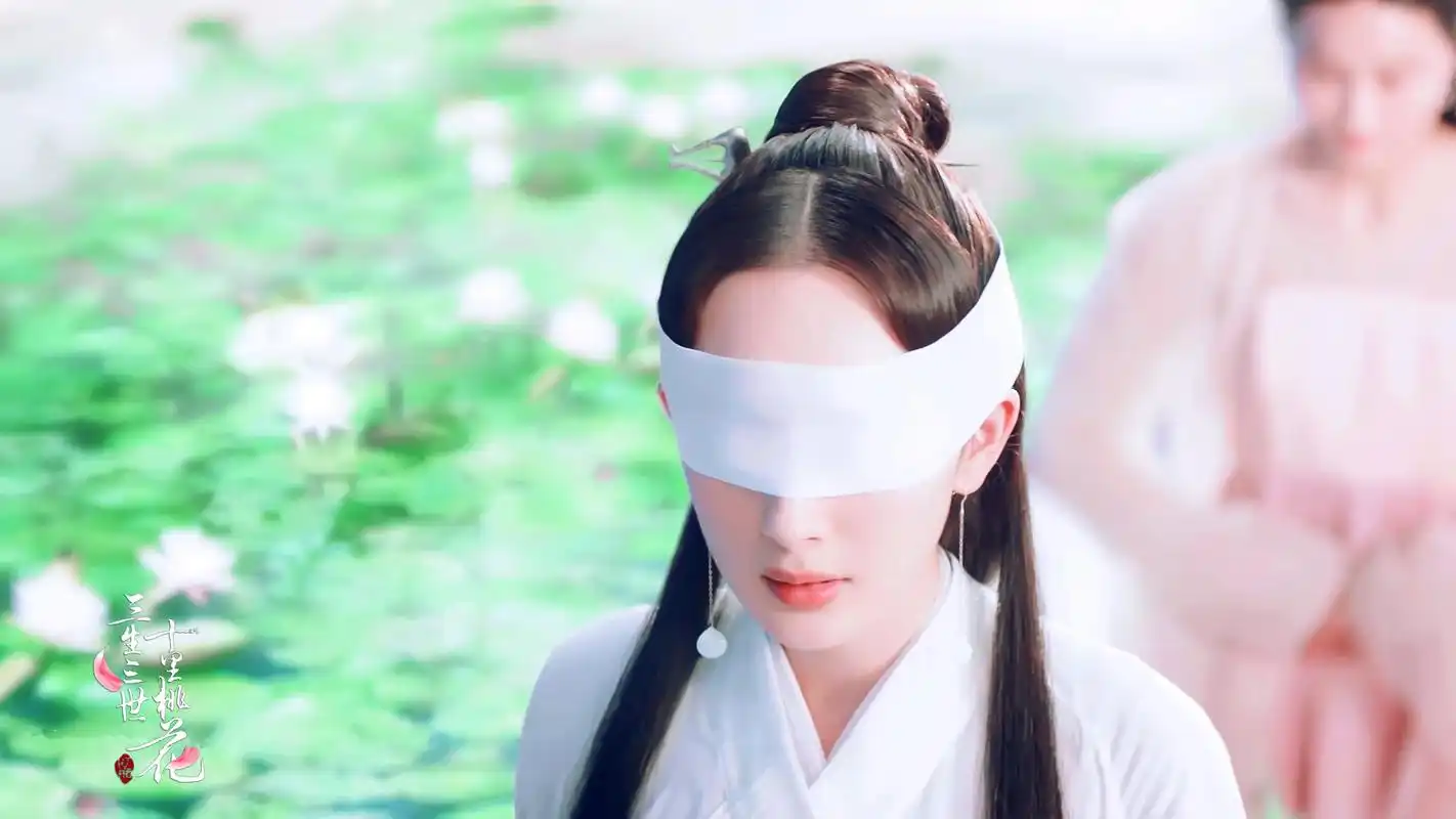 三生三世十里桃花杨幂剧照霸气白浅已经上线