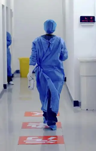 摄影人镜头下的疫情防控典型一刻