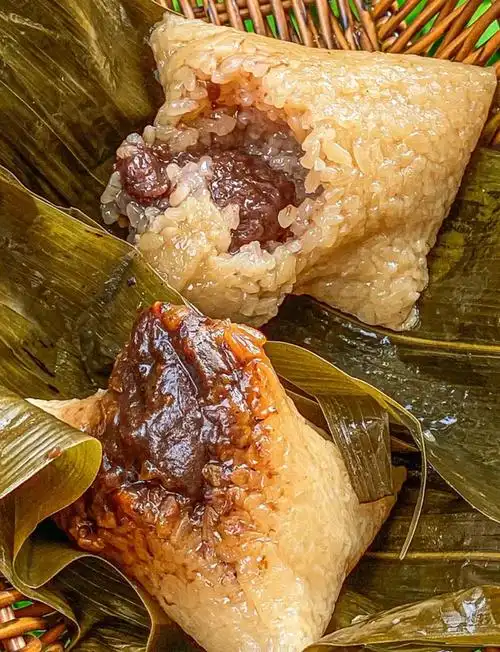 端午即将来临,每逢这个节日,粽香飘飘,今天布丁给大家分享的是粽子的