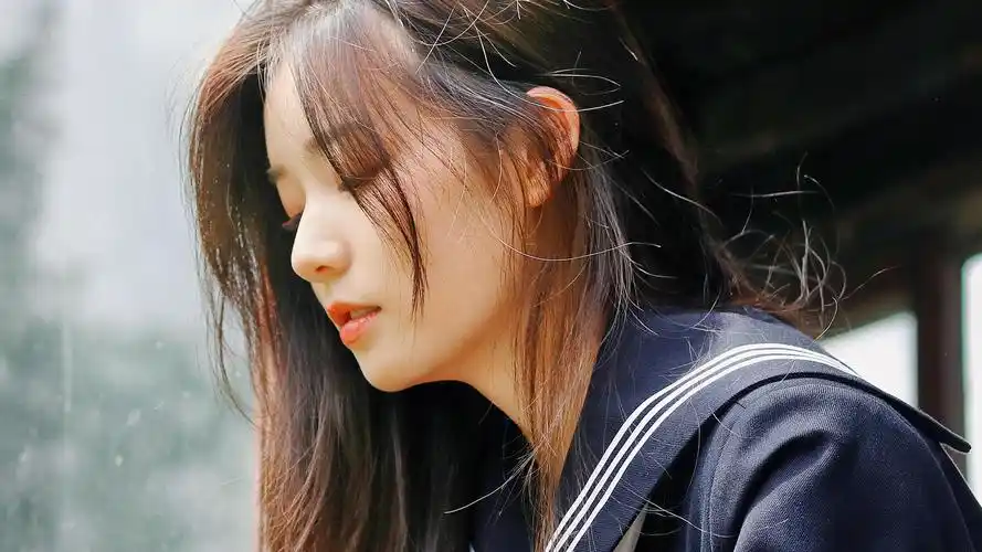 青春甜美的校园美女-美女壁纸 - 壁纸之家