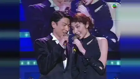 刘德华年轻时和陈慧琳现场合唱《我不够爱你》
