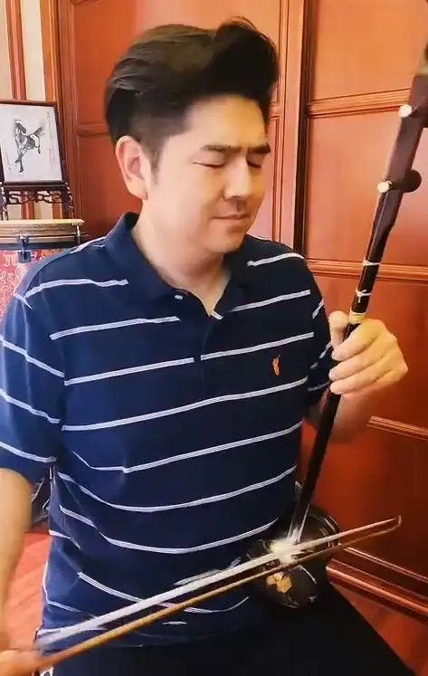 二胡大师陈军二胡深情演奏怀旧经典千千阙歌