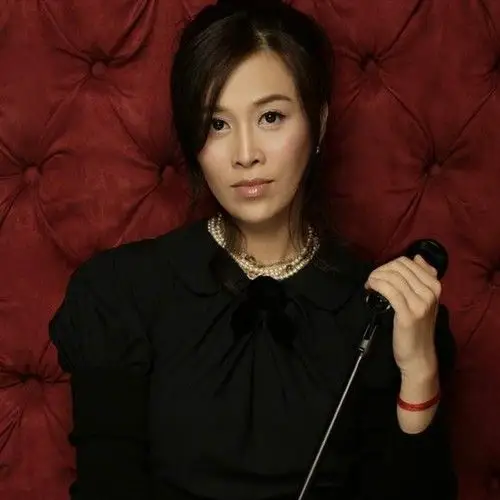 9548 粉丝 138 歌曲 56 专辑 56 评论 中文名: 那英 别名: 格格 国