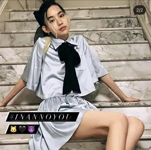 给《禁忌女孩》主演 娜诺 开一栋美图楼(会持更