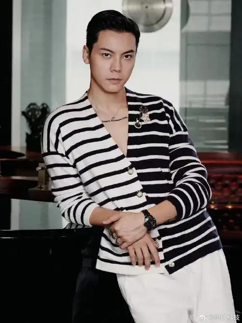 陈伟霆首部港剧