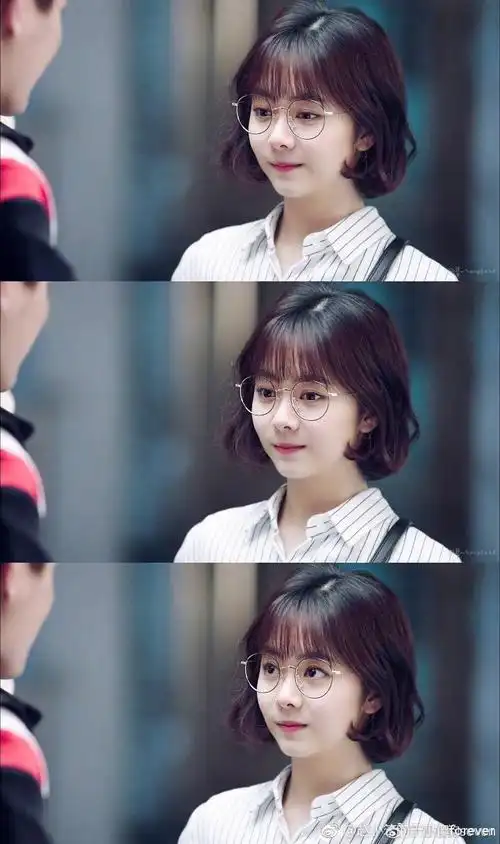 三连拍壁纸谭松韵