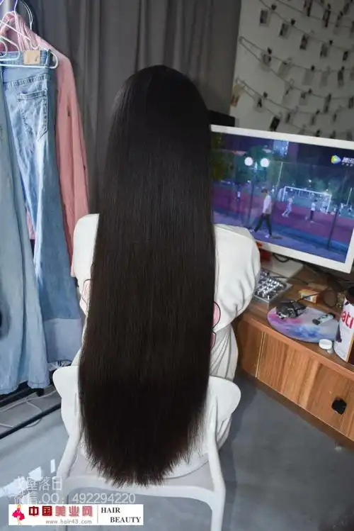 两刀剪去姑娘80公分超顺滑秀发戈壁落日393