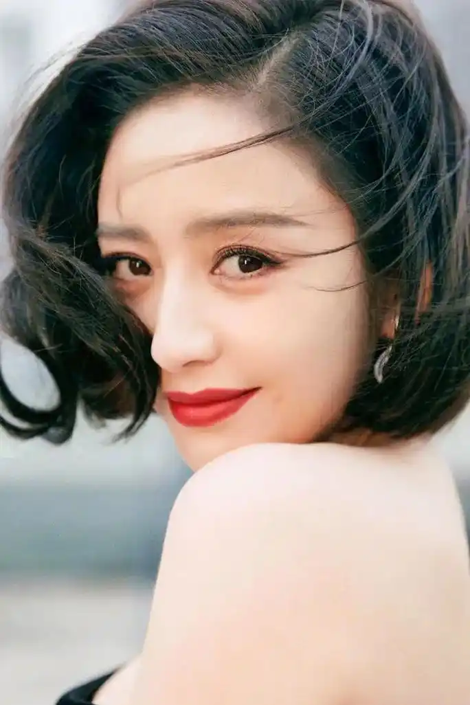 创作灵感 #佟丽娅 #高清壁纸 #热门  - 抖音