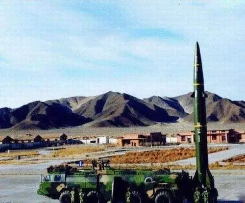 蚍蜉撼树!解放军齐射10枚东风导弹,震慑台军"无限高"