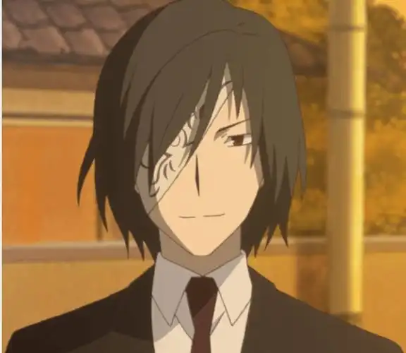 第1名:的场静司——《夏目友人帐》近日,某日媒就围绕着"动画中那些戴