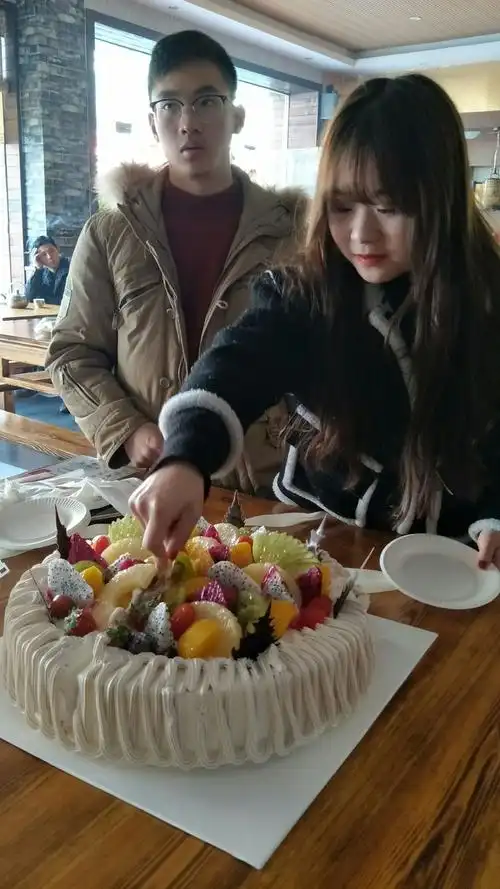 亮厨饭店,生日派对,婚礼派对,优雅的环境,实惠的价格