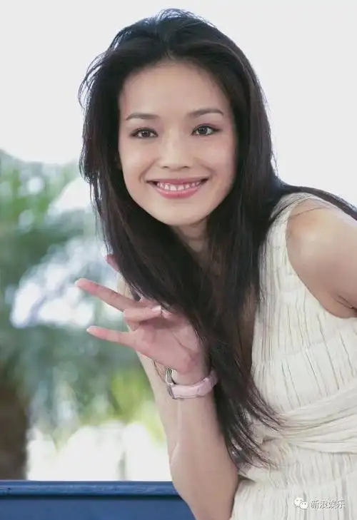 人到中年舒淇依然轻松碾压全场一个提裙的动作美哭了全媒体