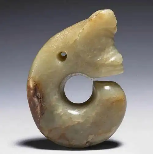 湖北出土红山玉器