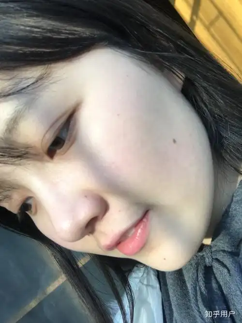 身为真正的素颜美女是种怎样的体验?