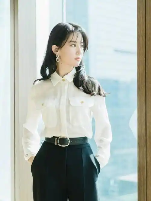 原创原创神仙姐姐刘亦菲霸气亮相尽显东方魅力日常穿搭更惊艳