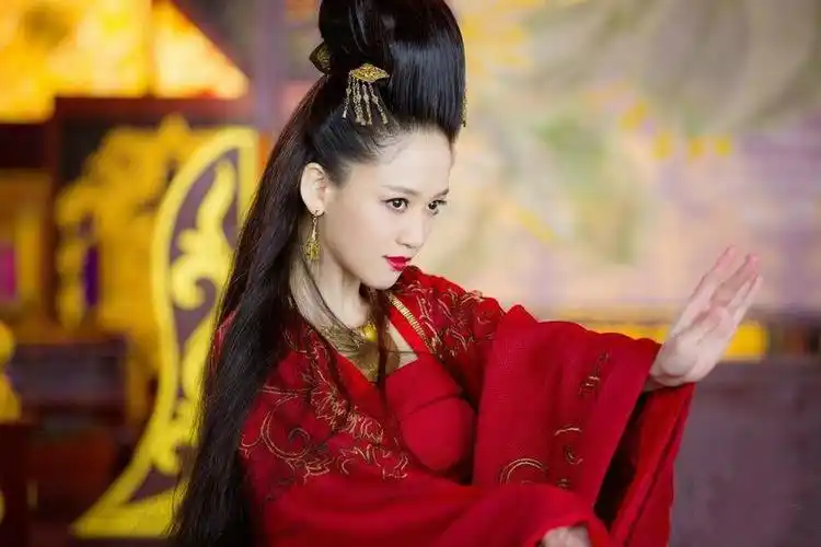 陈乔恩《笑傲江湖》东方不败