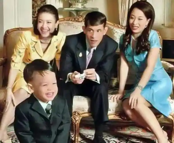 15岁提帮功近况曝光!能力不足难堪大任,权力被苏提达母子架空