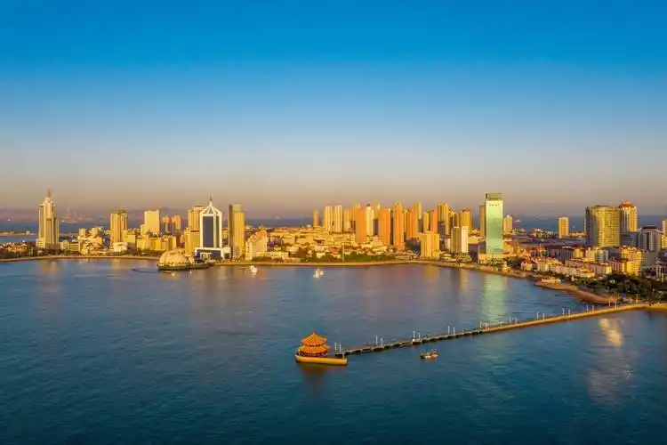 青岛的栈桥,网红打卡地方.