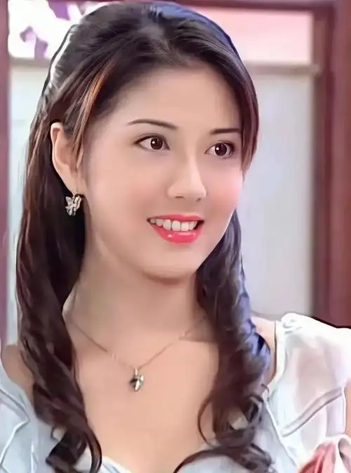 台湾美女护士韩瑜的经历或许能给我们一些启示.