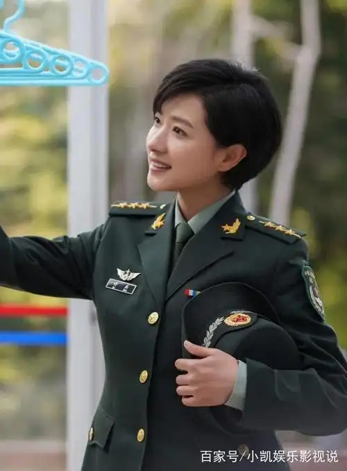 李沁殷桃孙俪万茜佟丽娅侯梦莎周放宋佳谁更帅气