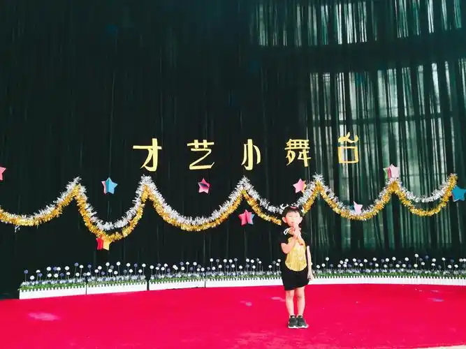 爱在新雅——安宁市广州新雅幼儿园才艺小舞台精彩呈现一